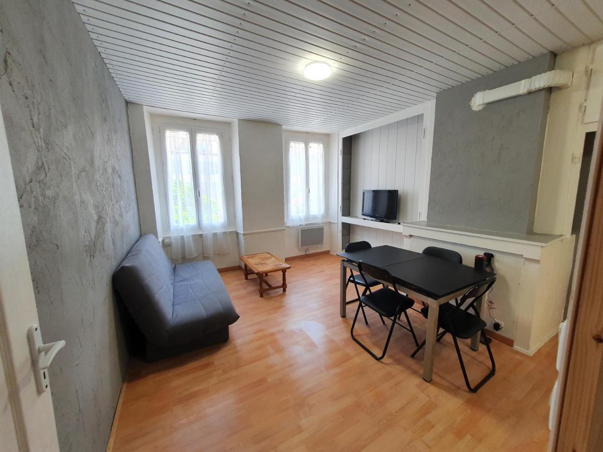 Appartement Vansuly 2 萨兰莱班 外观 照片